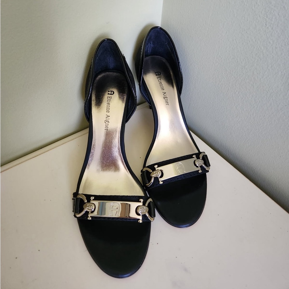(Like new) Etienne Aigner Black Open-Toe Heels